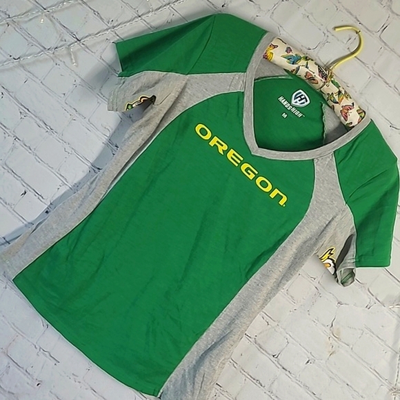 Oregon Ducks UO University Green Gray Yellow V-Neck Tee Tshirt Womens Sz Medium - Picture 3 of 14